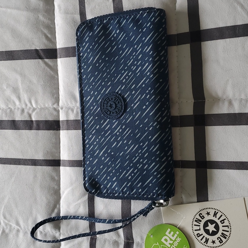 Kipling Alia Accordian Wallet Divine Stripes